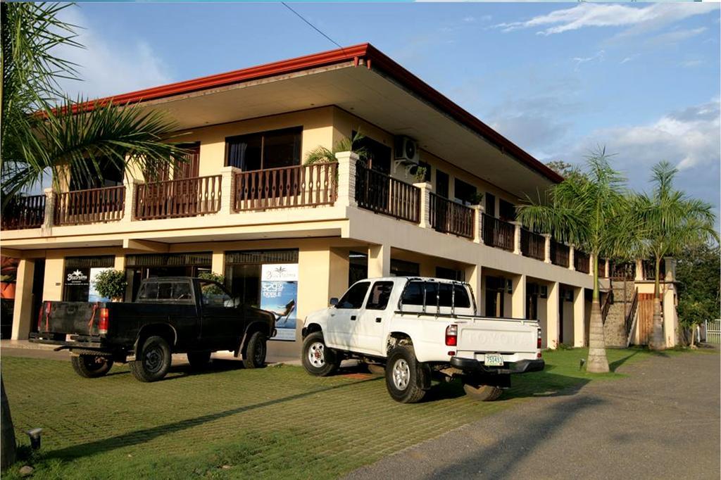 Blue Palm Hotel Jacó Esterno foto